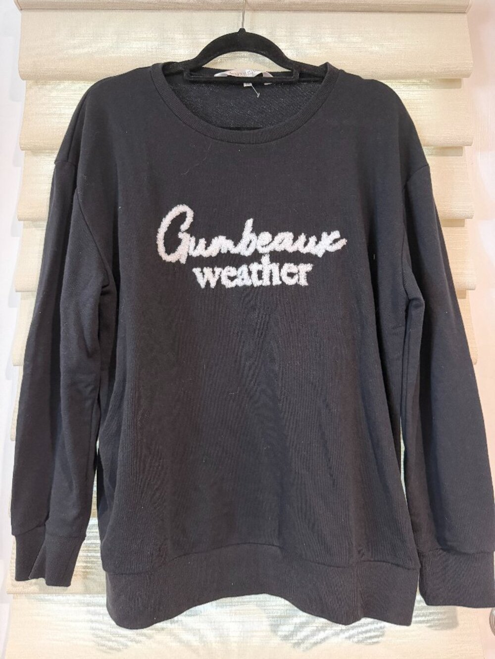 Gumbeaux Weather sweatshirt (size M)
